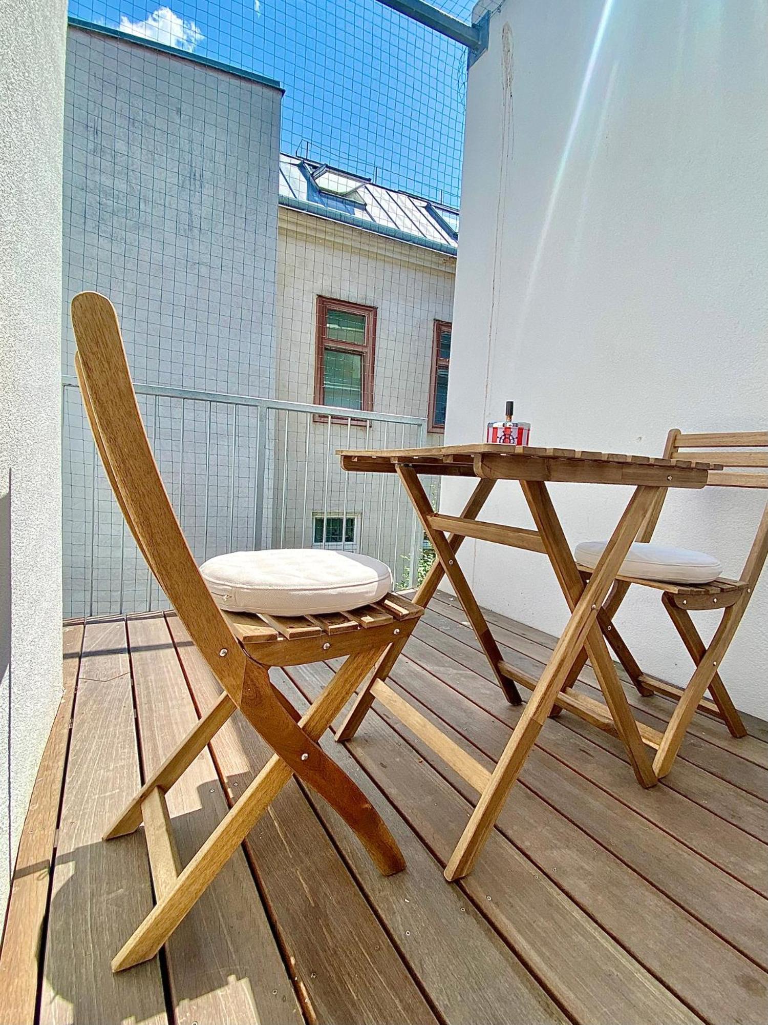 Steiner Residences Reumannplatz Apartamento *